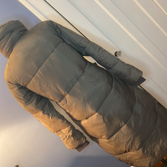 ZARA long length puffer coat - Picture 5 of 5